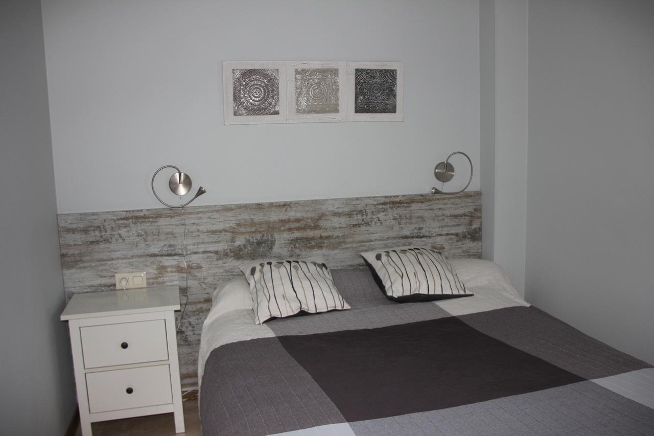 Apartamentos Caru Castelldefels Ngoại thất bức ảnh