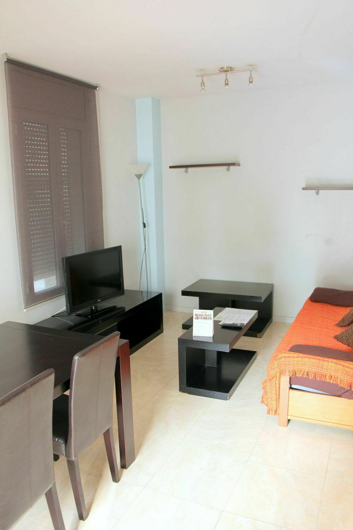 Apartamentos Caru Castelldefels Ngoại thất bức ảnh