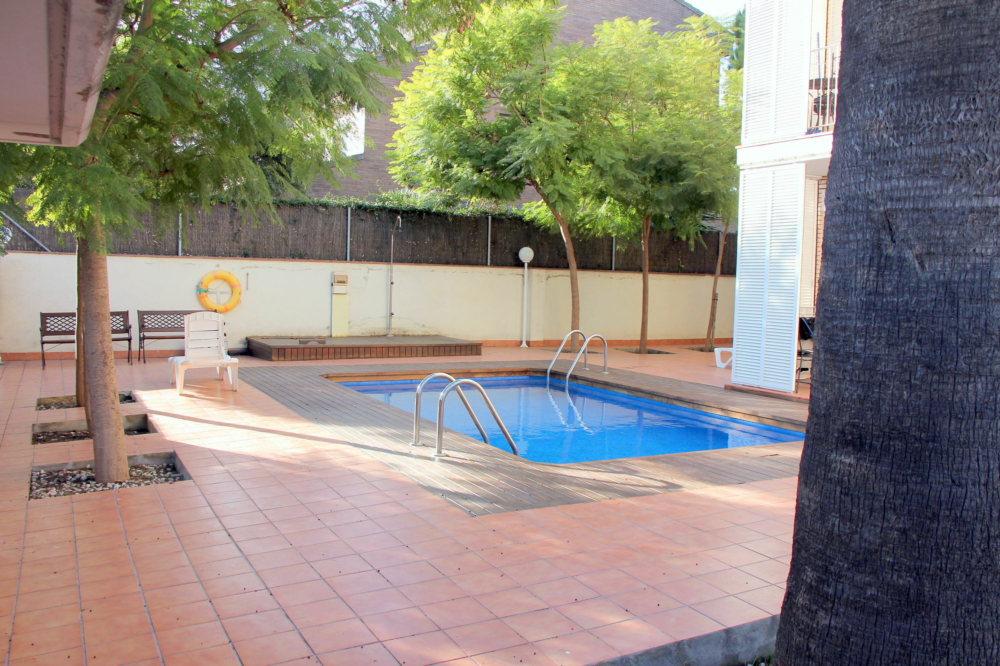Apartamentos Caru Castelldefels Ngoại thất bức ảnh