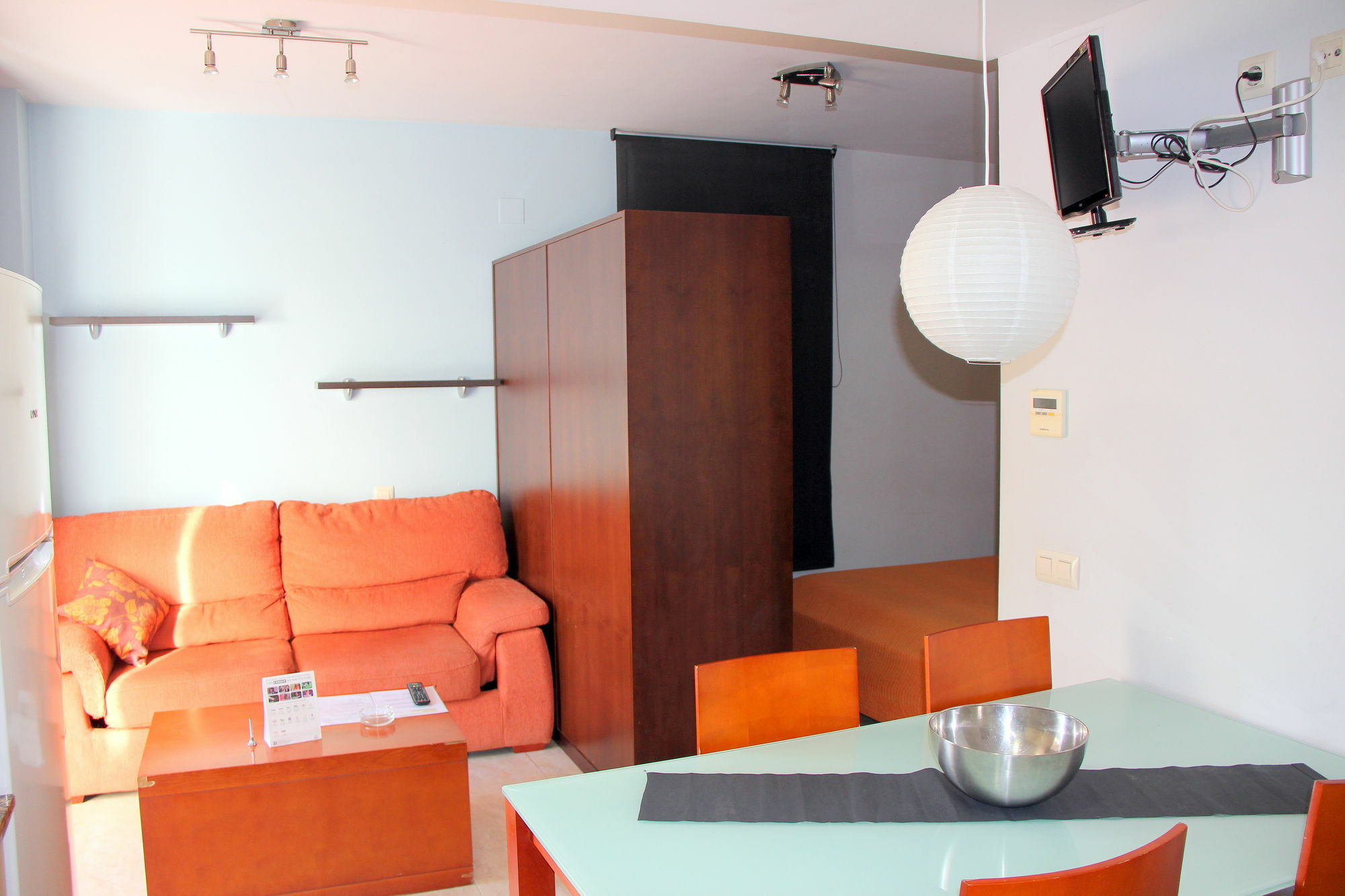 Apartamentos Caru Castelldefels Ngoại thất bức ảnh